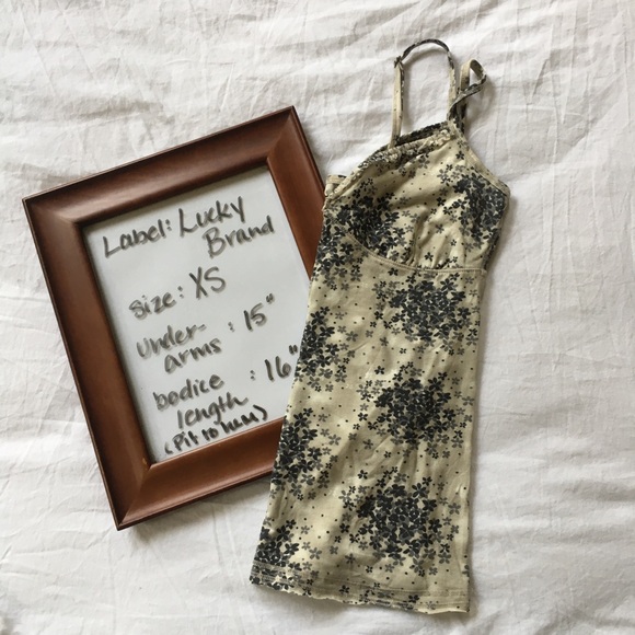 SOLD✖️ Lucky Brand Floral Tank - Picture 5 of 5